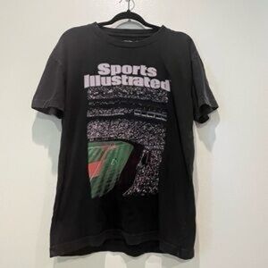 Abercrombie & Fitch Black Sports Graphic Tee